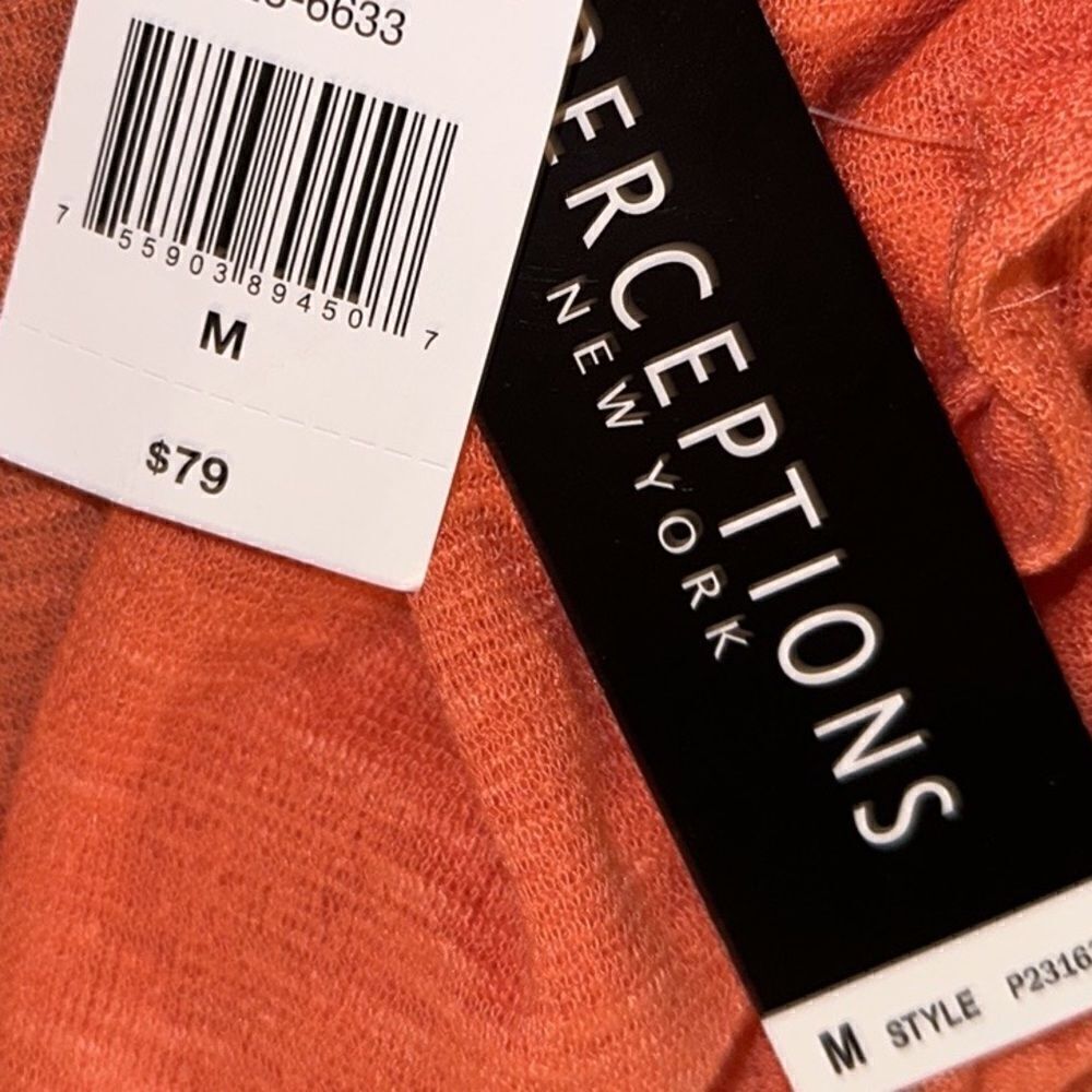 Perceptions New York Cropped Cardigan! - Picture 7 of 8